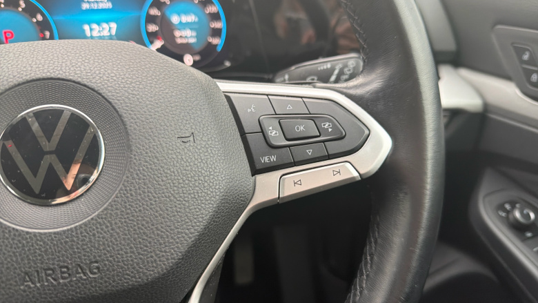 Volkswagen Golf 1.5 eTSI 150 Life 5dr DSG Petrol Hatchback